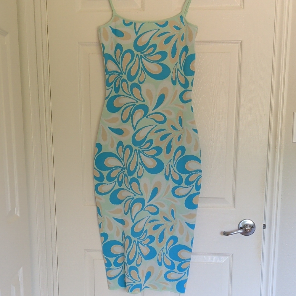 Stylish Blue and Cream Midi Dress